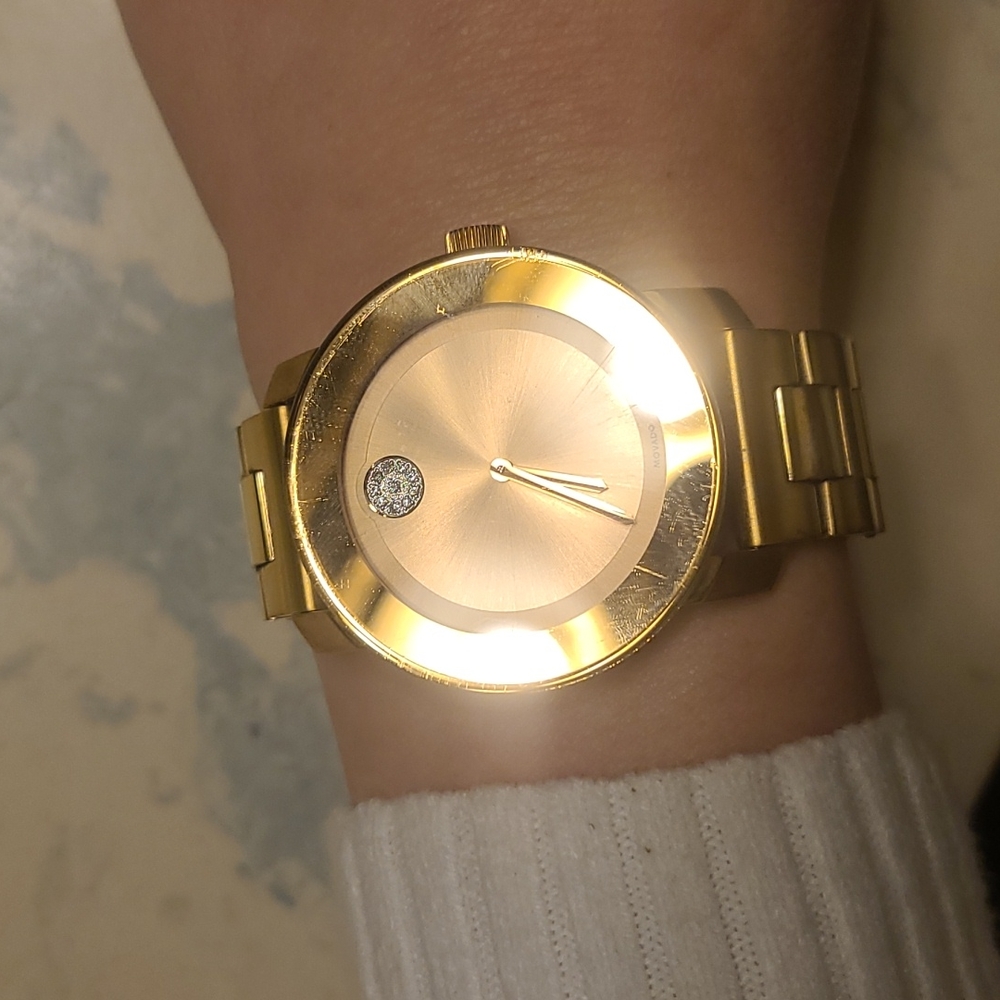Movado Bold Rose Gold Used Needs Battery - Picture 6 of 8